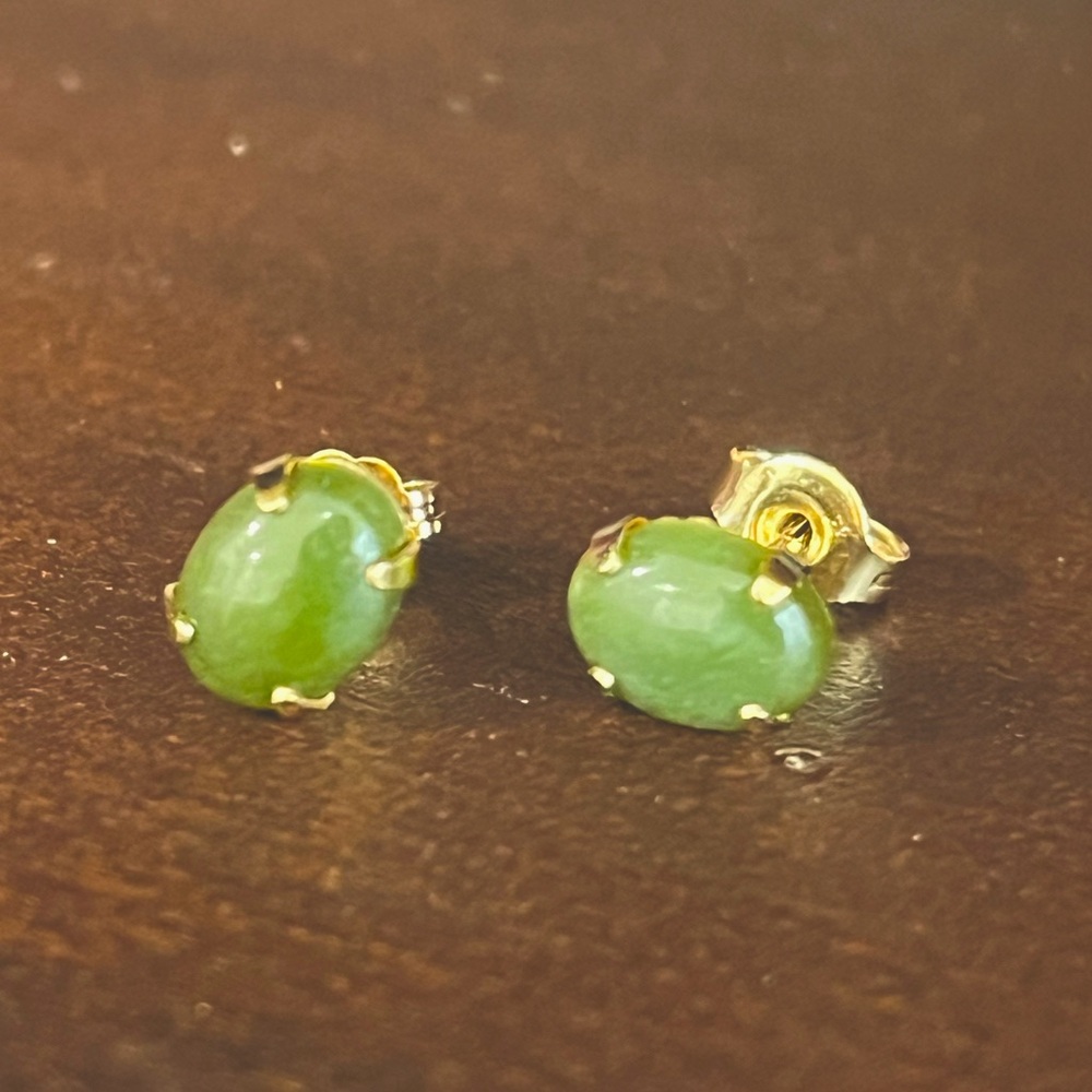 Jade ovals set in 14k gold
